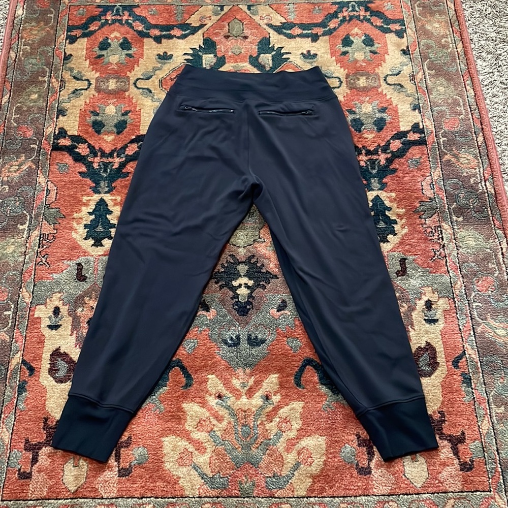 Athleta Black Venice High Rise Black Joggers size Medium - Picture 14 of 16
